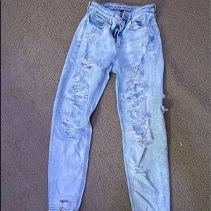 AE mom jeans
